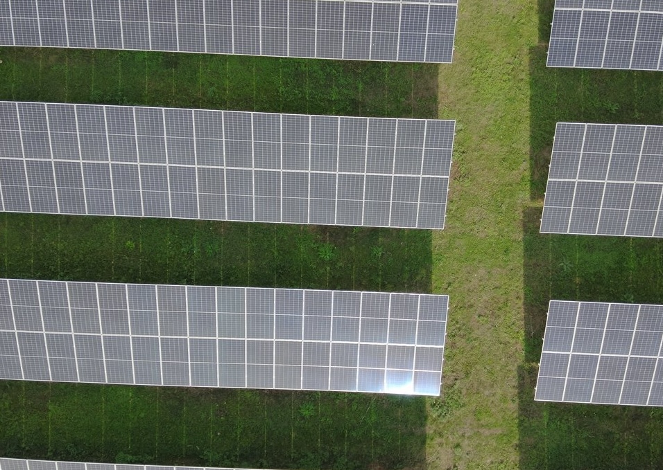 RGB snimka solarne elektrane